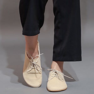 WOMEN Zero Drop Oxford Barefoot CREAM NUBUCK Leather Handmade Shoes, Natural, Colorful, Slip-On 5mm Rubber Outsole