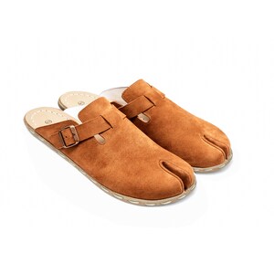 Men's TAN SUEDE Split-Toe Tabi Clog Slippers, Barefoot Leather Sport Sandal