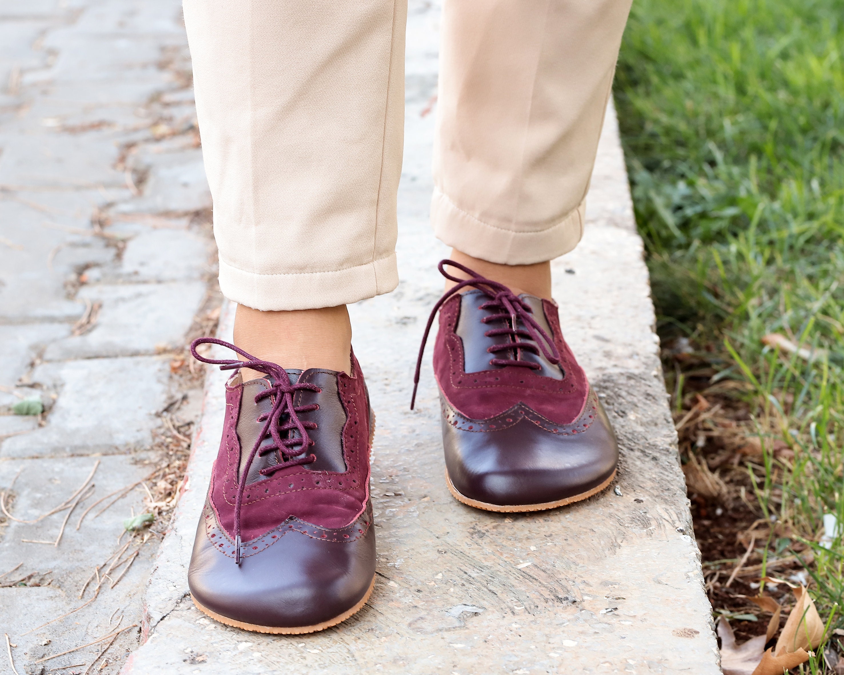 Burgundy oxford store shoes womens