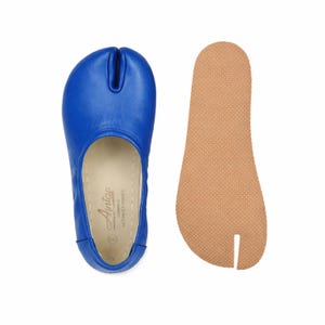Women's Barefoot Flat Ballet Tabi Shoes BRIGHT BLUE SMOOTH Leather Split-Toe, Comfort, Handmade, 6mm-Rubber-Sole