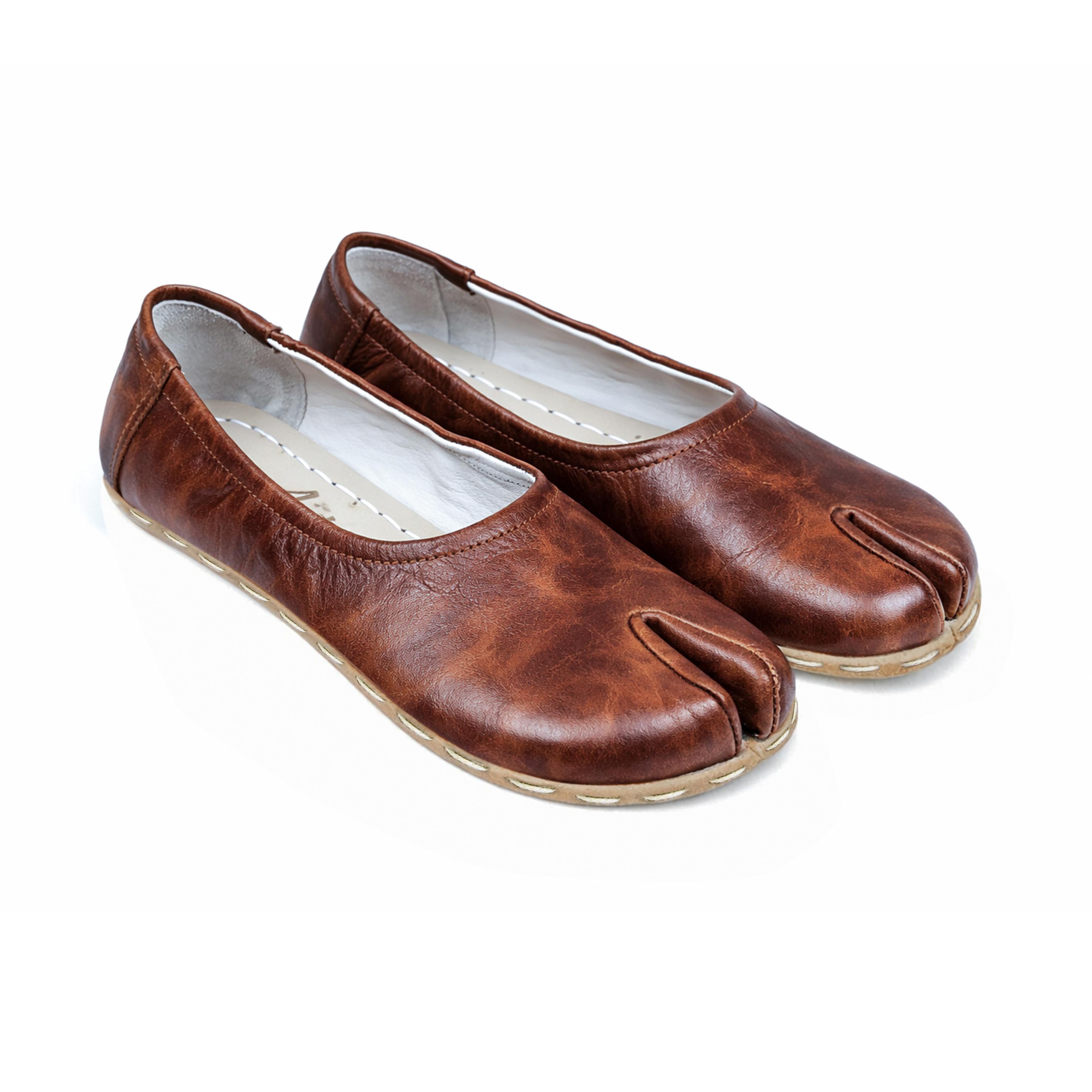 Women Brown CRAZY Leather Split-Toe Tabi Shoes, Barefoot Ballet Flats, Handmade Comfort Style