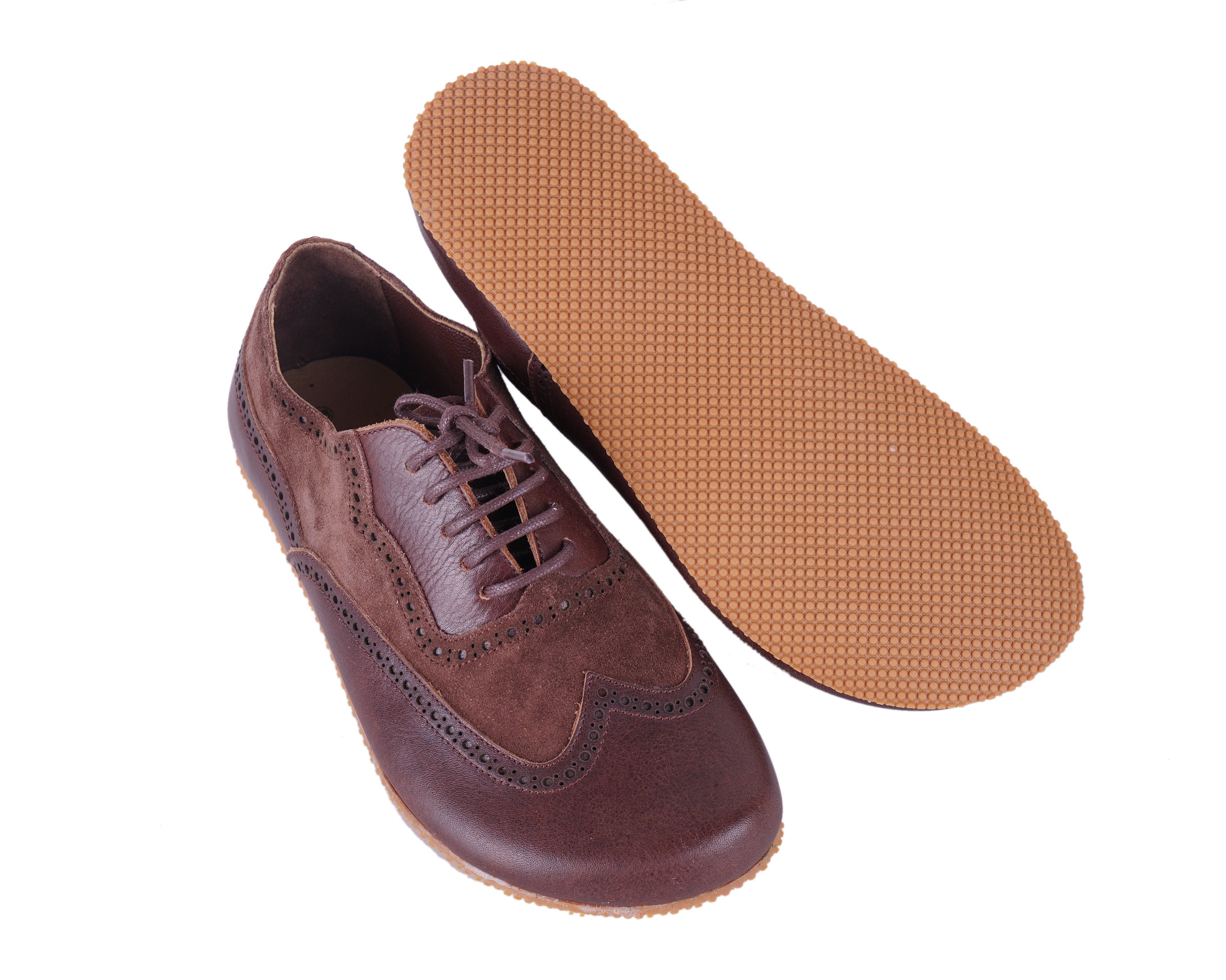 chinese dress ladies Thursday Boot Company Men's Tan Leather Classic Cap Toes Lace-Up Size 8.5 main image 1