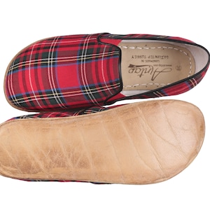 MEN Barefoot Tartan Plaid Red Fabric & Leather Handmade Yemeni Shoes, Natural, Colorful, Slip-On