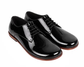 Men's Barefoot BLACK PATENT Leather Oxford Shoes, Classic Comfort & Style: Handmade, Moccasins