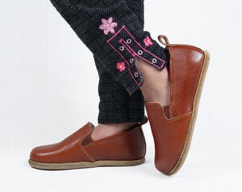 Kids Brown Leather Barefoot Slip-On Shoes: Handmade Yemeni Style