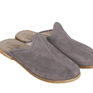 FRAUEN Breite Pantoffel, Sandalen Barfuß GRAU Nubukleder Handmade
