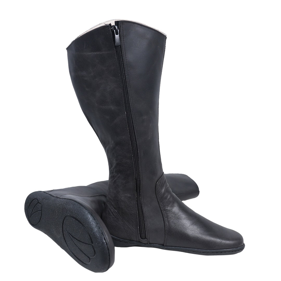 Botas hasta la rodilla de cuero negro hechas a mano: zapatos