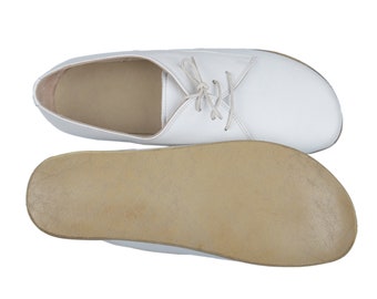 MEN Oxford Barefoot White Leather Handmade Classic Yemeni Shoes, Natural, Colorful, Slip-On