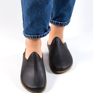 WOMEN Zero Drop Sandal Shoes Barefoot ASPHALT Crazy Leather Handmade Shoes, Colorful, Slip-On Leather Outsole