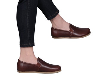 WOMEN Barefoot DARK BROWN Leather Handmade Classic Yemeni Shoes, Natural, Colorful, Slip-On