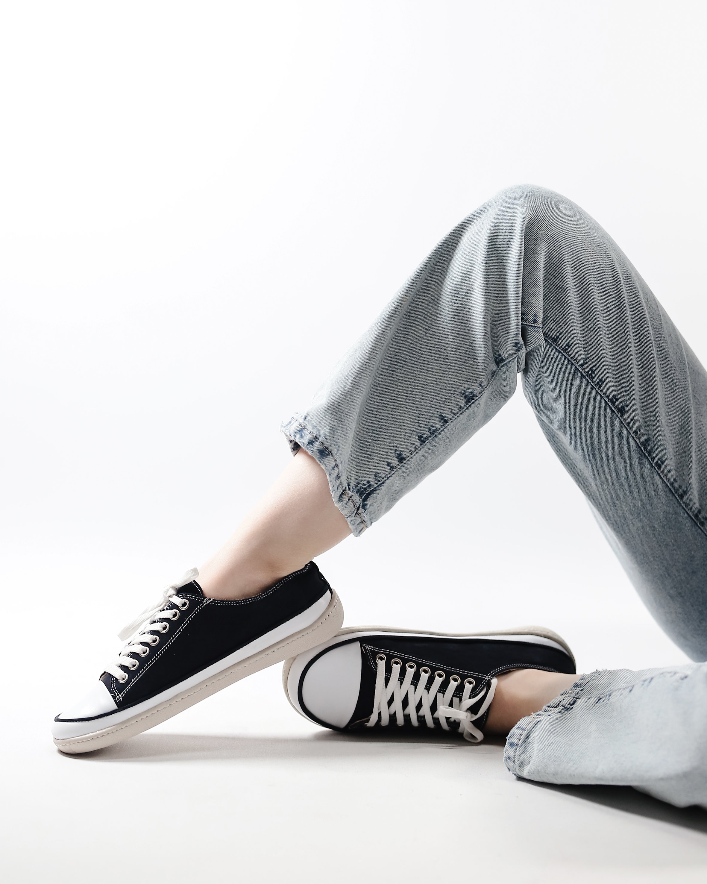 Converse barefoot shoes best sale