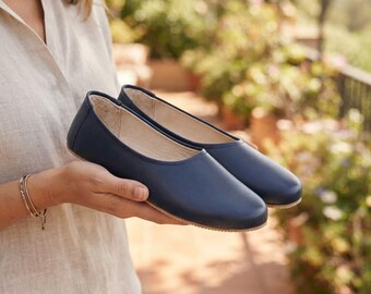 navy blue womens flat dress shoes Women SMOOTH Leather Barefoot Ballerinas: Handmade Zero Drop Shoes, Classic Comfort & Style, 6mm Rubber Outsole Variant:Cobalt size 2 like feel Creative Black Tie Charisse Black Red Midi