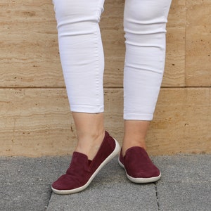 Handmade Claret Nubuck Leather Barefoot Slip-Ons: Zero Drop Grounding Shoes