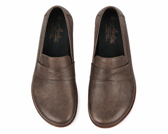 brown dress shoes mens amazon Men's Barefoot BEIGE BIZON CRAZY Leather Shoes, Classic Comfort & Style: Handmade, Penny Slip On Color:Dusty Plum