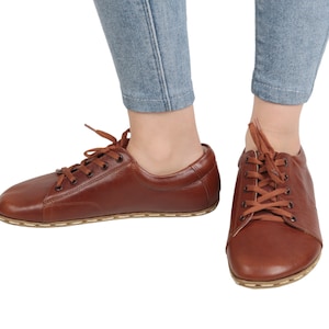 MEN Barefoot SNEAKERS Brown Smooth Leather Handmade STITCHED Yemeni Shoes, Natural, Colorful, Slip-On