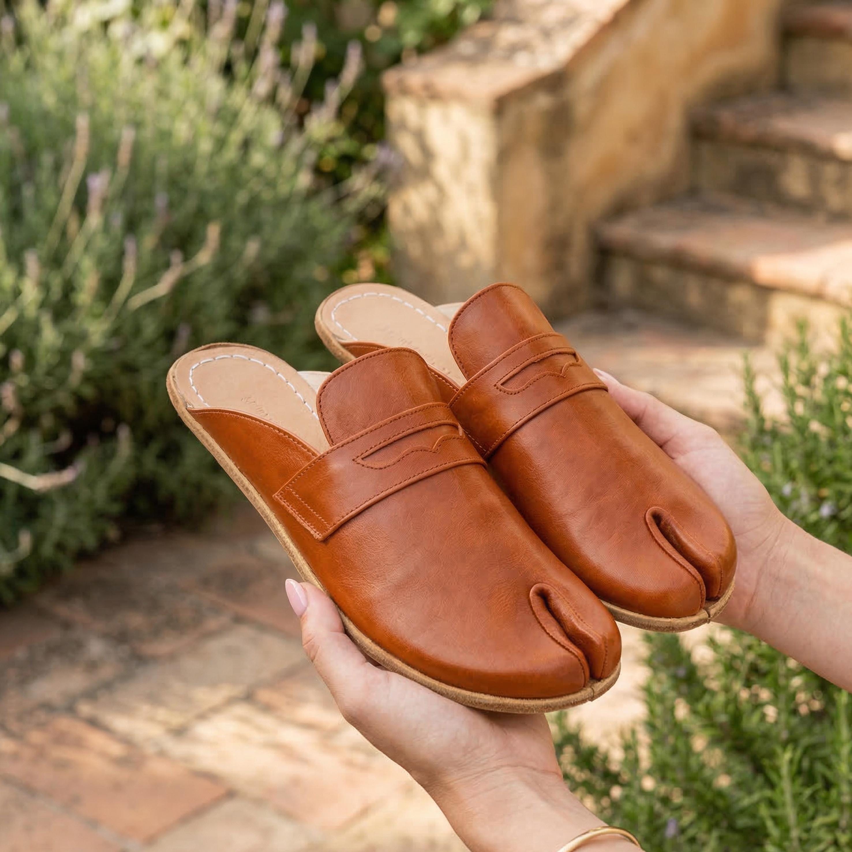 Women's Penny Clog Slipper Barefoot Tabi Shoes TAN SMOOTH Leather