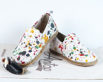 Kids Barefoot Leather Slip-On Shoes: White Splanter Design