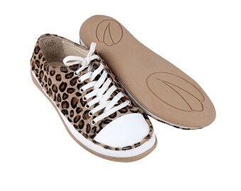 Clarks Women Leopard Print Ponyhair Leather Flat Slip on Clarks Women Leopard Print Ponyhair Leather Flat Slip on