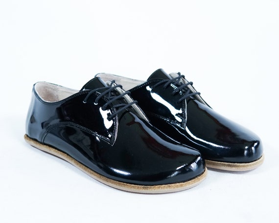Black Patent Whole Cut/One-Piece Oxford Leather Lace-Up Shoes For Men