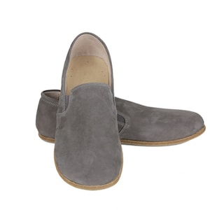 MEN Barefoot Gray Nubuck Leather Handmade Classic Yemeni Shoes, Natural, Colorful, Slip-On