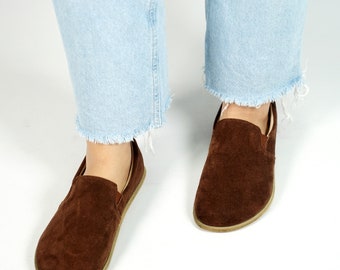 WOMEN Barefoot BROWN Suede Leather Handmade CLASSIC Yemeni Shoes, Natural, Colorful, Slip-On