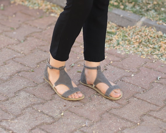 WOMEN Wider Barefoot Buckle Sandals, GRAY NUBUCK Leather Handmade, Grounding, Zero Drop, Natural, Colorful