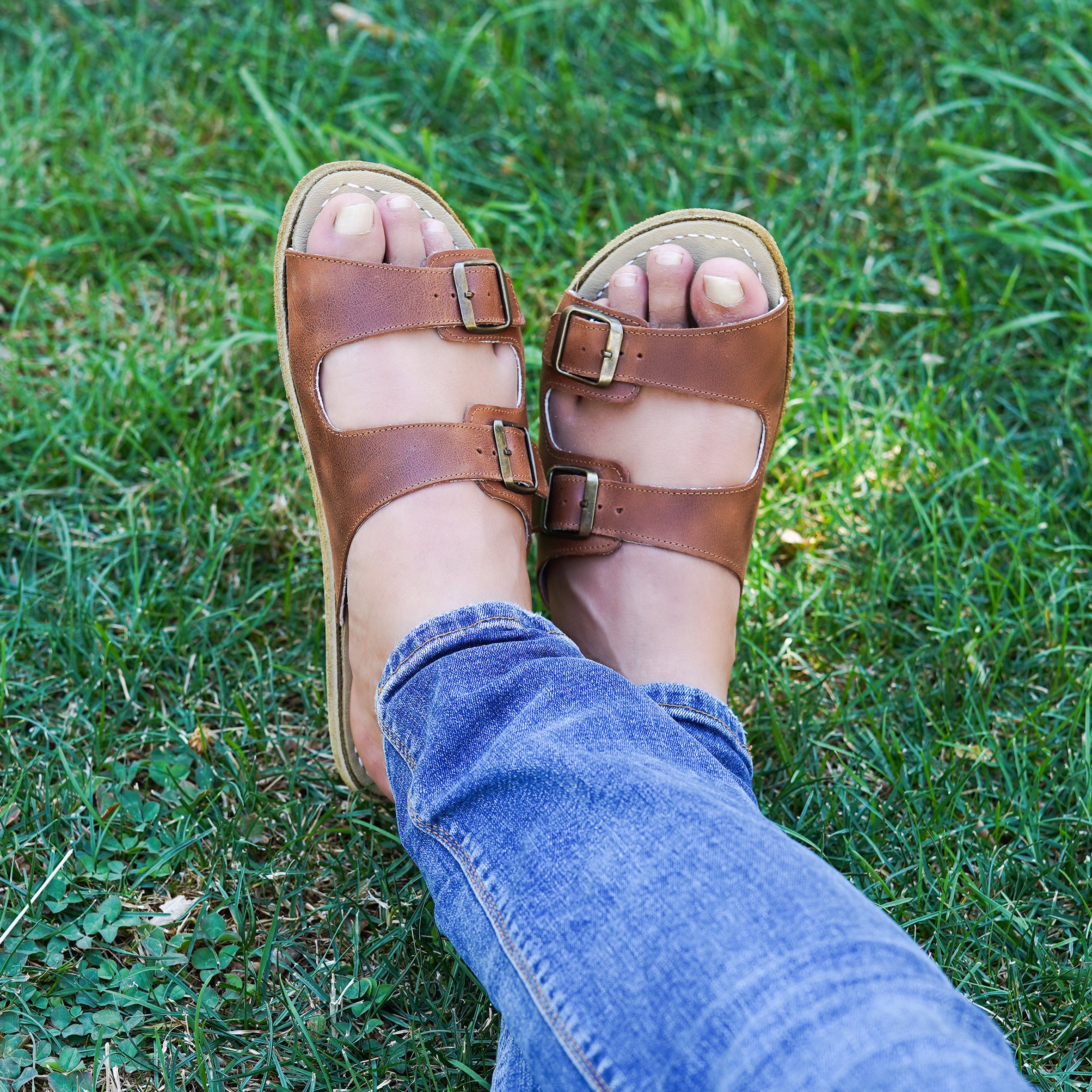 【日本入手困難】Brushed leather sandals with buckle il_fullxfull.6180622423_e6lz.jpg