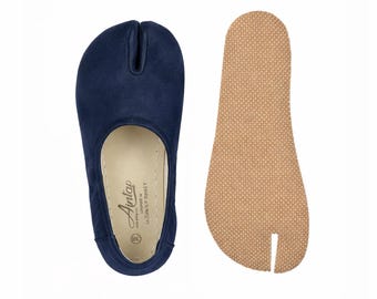 Women's Navy Suede Leather Split-Toe Tabi Shoes, Barefoot Ballet Flats, 6mm Rubber Sole