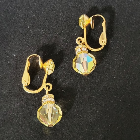 Vintage Clip-On Earrings Iridescent Yellow Champa… - image 4