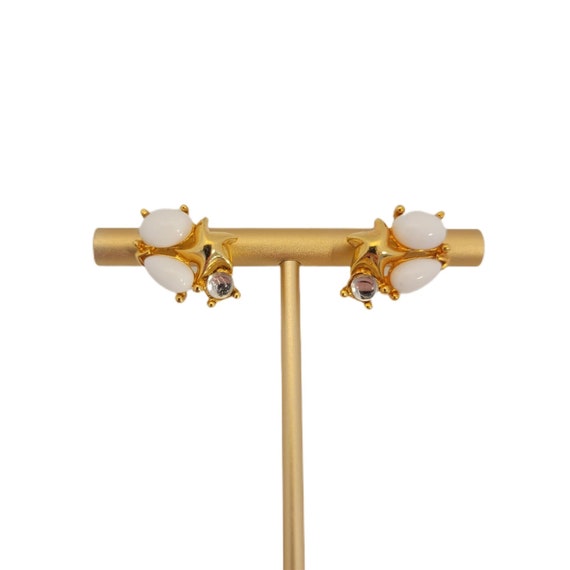 Vintage Trifari Gold Tone Nautical Starfish Earri… - image 1