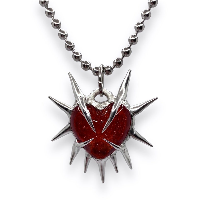 Petit pendentif coeur en verre rouge/violet foncé, bijoux décoratifs en métal faits main Rouge