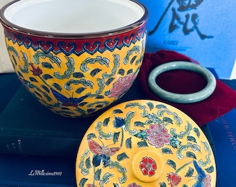 Vintage Chinese Butterfly Porcelain Yellow Bowl Jar 5’’ | Marking