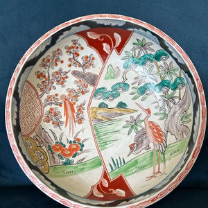 19th Century Imari Japanese Meiji Bowl with Crane Motif