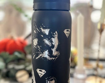 Envoltorio para vaso de superhéroe para grabado láser