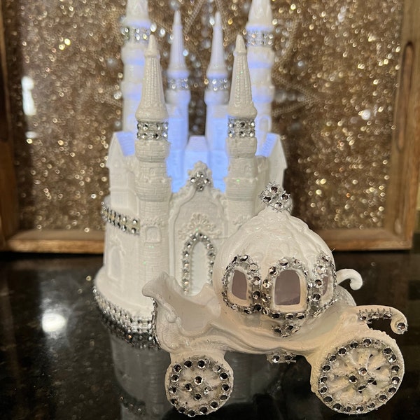 2 PC. Cinderella castle  carriage wedding quince with light  cake topper with diamond fantacy in gold o silver