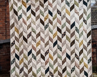 Herringbone Memory Quilt Decke aus der Kleidung eines geliebten Menschen