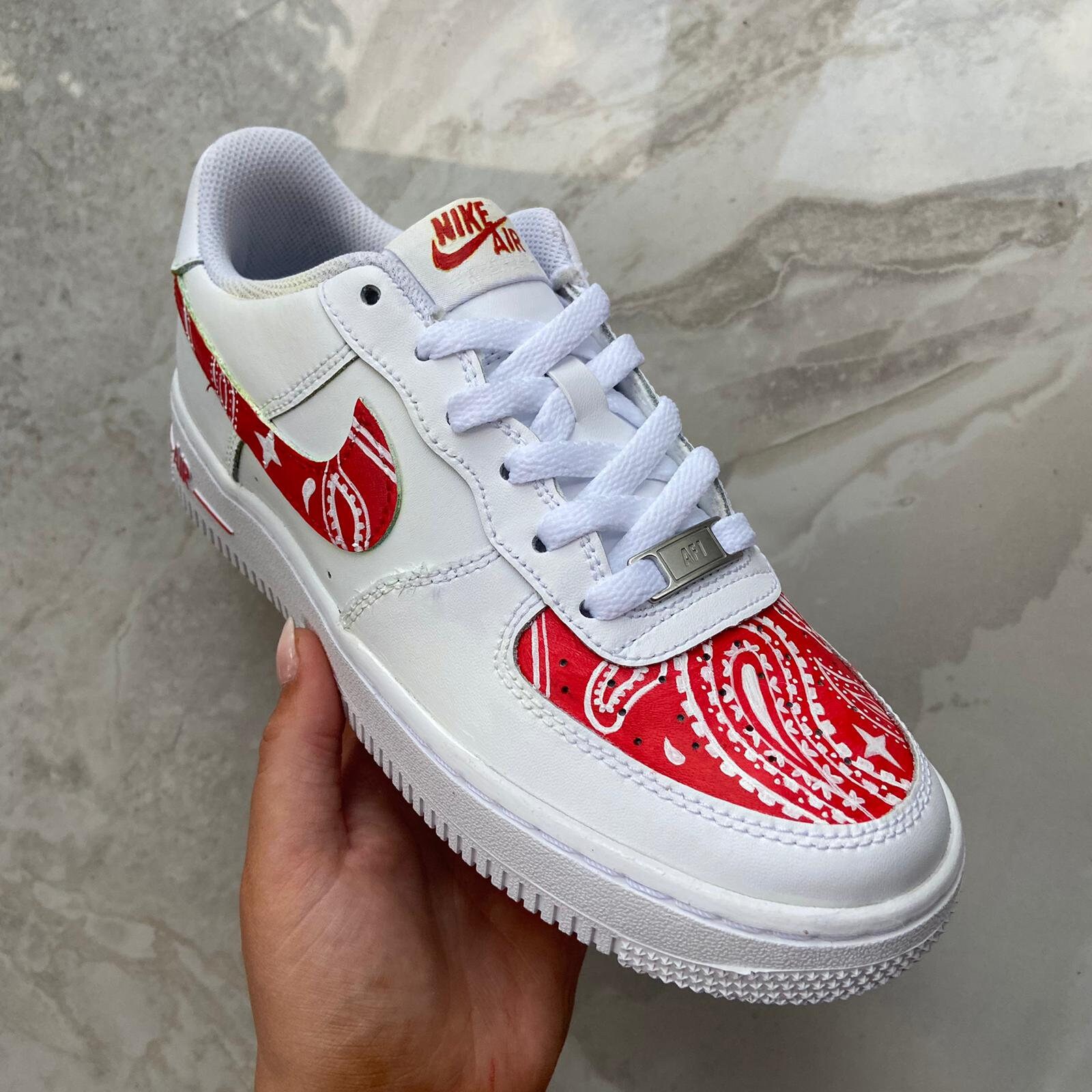 bandana on air force 1