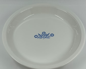 Vintage Pie Plate with Cornflower Blue Design by Corning Ware.