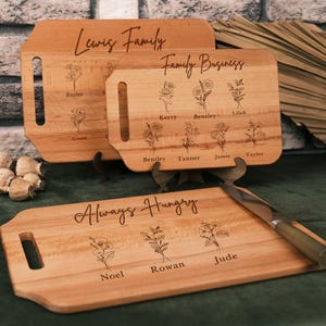 Custom Family Name Cutting Board With Floral Design, Personalized Housewarming Gift, Engraved Kitchen Decor, Anniversary Or Wedding Gift