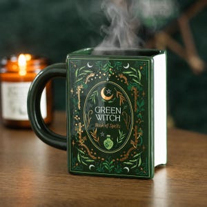 Zauberbuch Tasse – Green Witch Hexentasse, Cottagecore Geschenk, spirituelle Keramik Tasse, Pflanzen Magie, Leser Geschenk