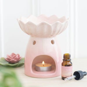 Duftlampe Seerose für Selfcare & Wellness Liebhaber – Aromatherapie Öle Diffuser, Wax Melt Burner, Aesthetic Home Deko, Whimsical, Floral