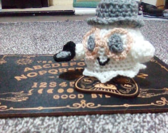 Friendly ghost-hunting ghost
