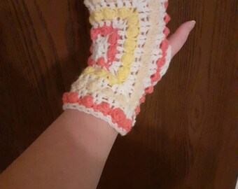 Crochet handwarmers