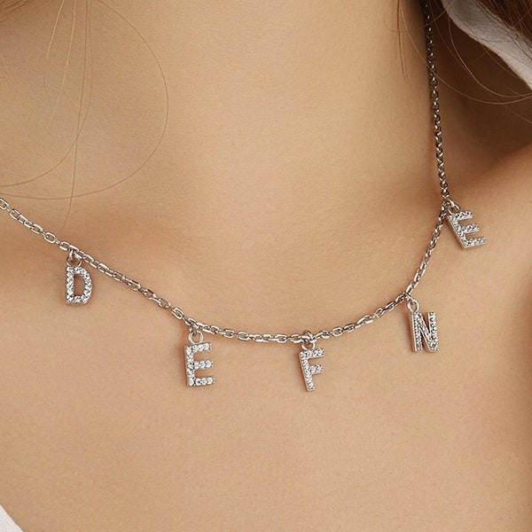 Collar de letras personalizado hecho a mano Collar de nombre delicado Joyería de nombre inicial personalizada Joyería de nombre personalizado Collar de letras espaciadas