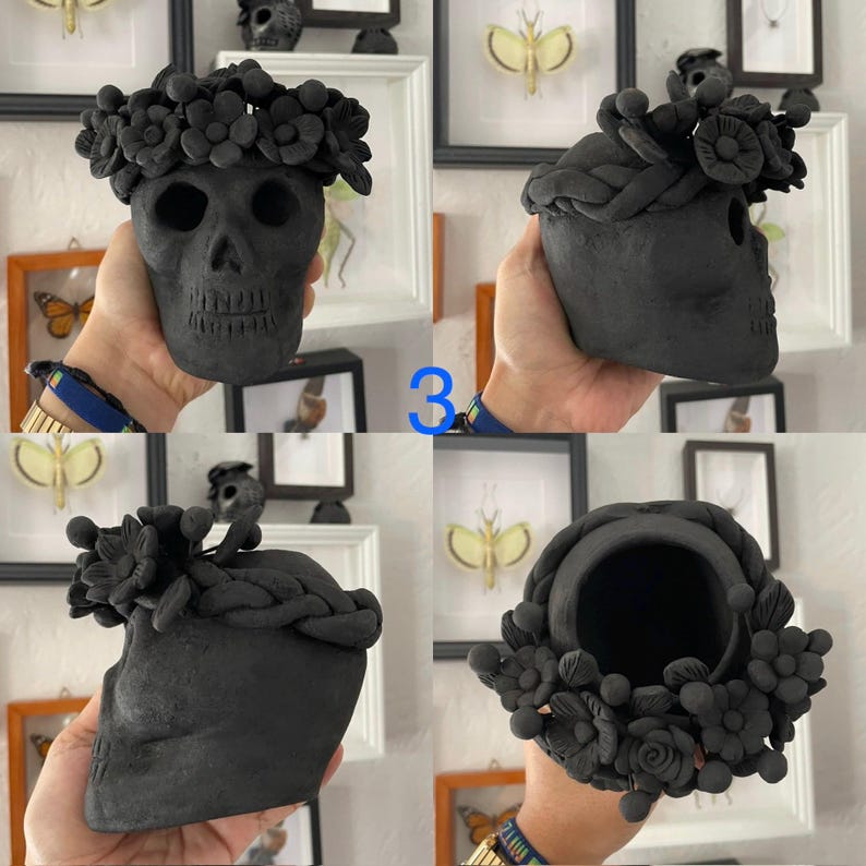 Vaso em forma de crânio com coroa de flores em cerâmica preta oaxaquenha para flores secas — arte cerâmica zapoteca (vendido individualmente) 3