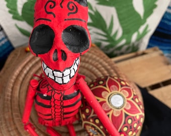 Figura de esqueleto Diablito em papel machê do México
