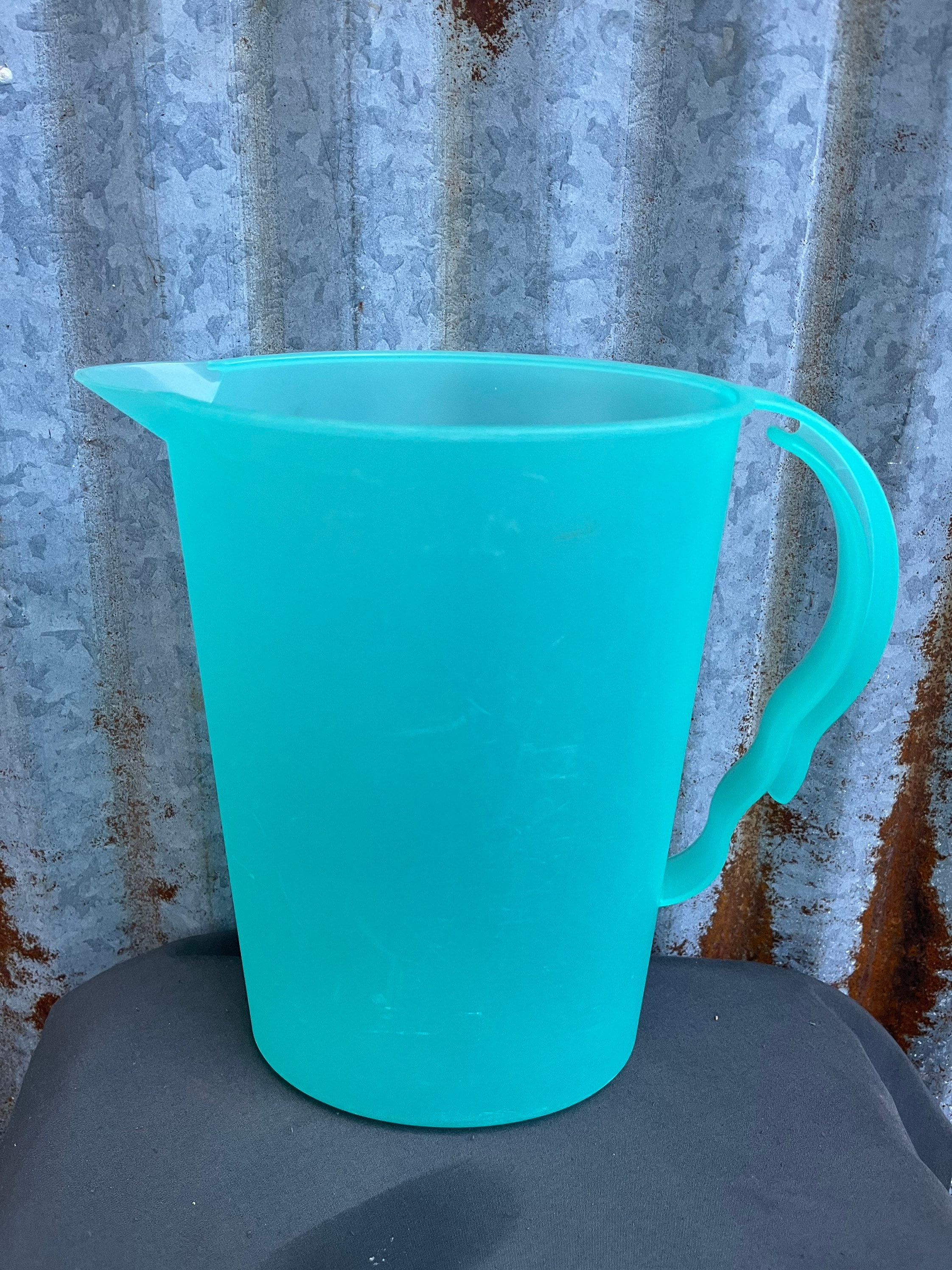 SMIRLY Glass Pitcher with Lid and Spout: Glass Water Pitcher with Lid, Iced  Tea Pitcher for Fridge, Glass Pitcher with Handle and Lid, Glass Juice  Pitcher, Glass Jug, Lemonade Pitcher, Glass Water