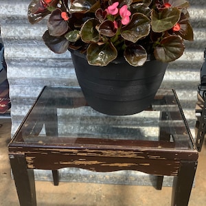 Vintage Wooden Plant Stand: Distressed Glass Top Balcony Table