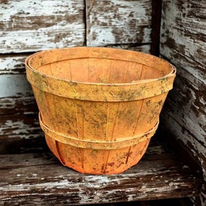 Rustic Vintage Wooden Basket — Weathered Farmhouse Decor-cottagecore-fruit basket-berry basket- gift basket-reusable basket-painted basket