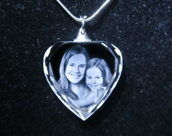 Photo Crystal - Personalised Photo Crystal Necklace- Perfect Gift - Use Your Own Image - Quick Delivery - Made in London, UK